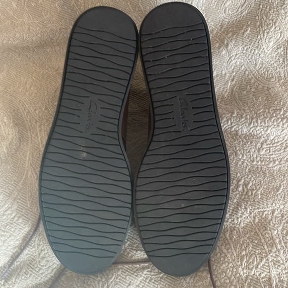 Clarks booties - Picture 3 of 5